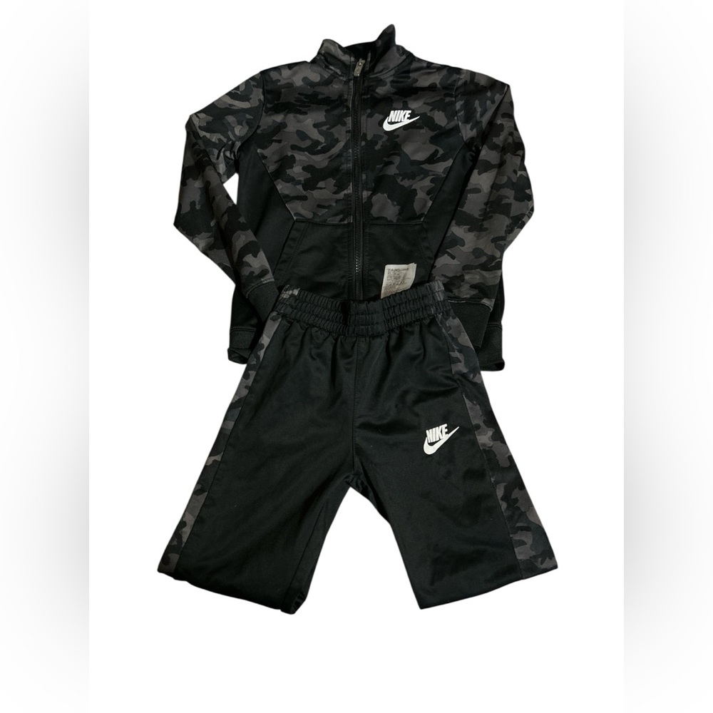 Nike Black Sportswear Pants